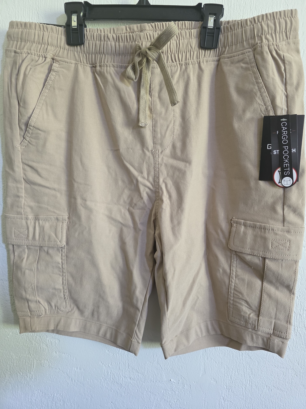 NWT Galaxy by Harvic Men's Stretch Cotton Cargo Shorts - Beige / Khaki XL
